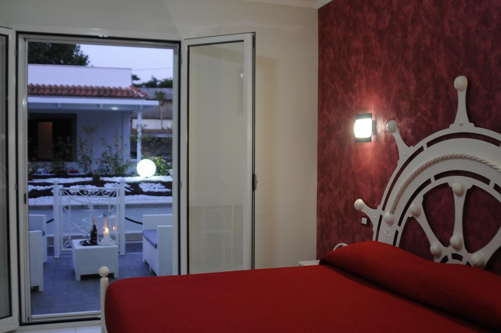 Badinomare Bed & Breakfast Терачина Екстериор снимка